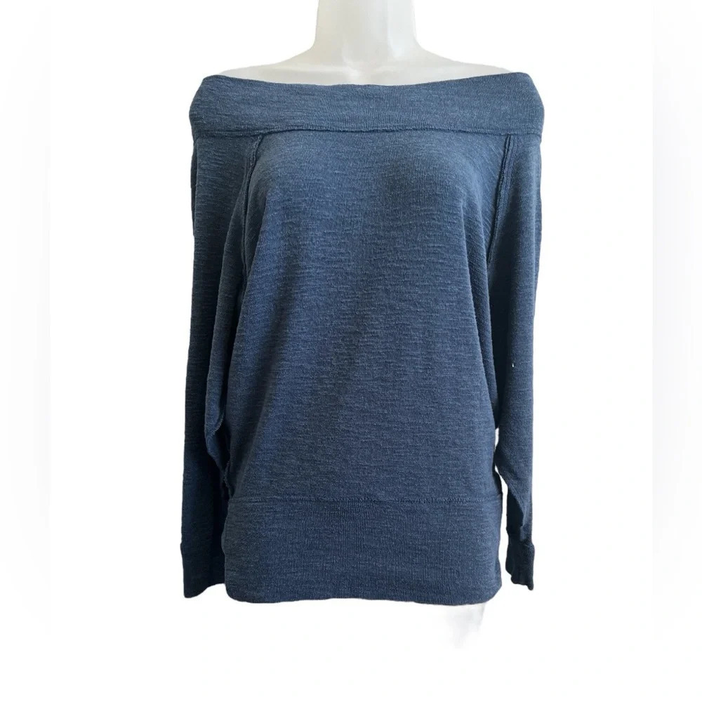 We the Free Ladies Off Shoulder Navy Sweatshirt Size XS
